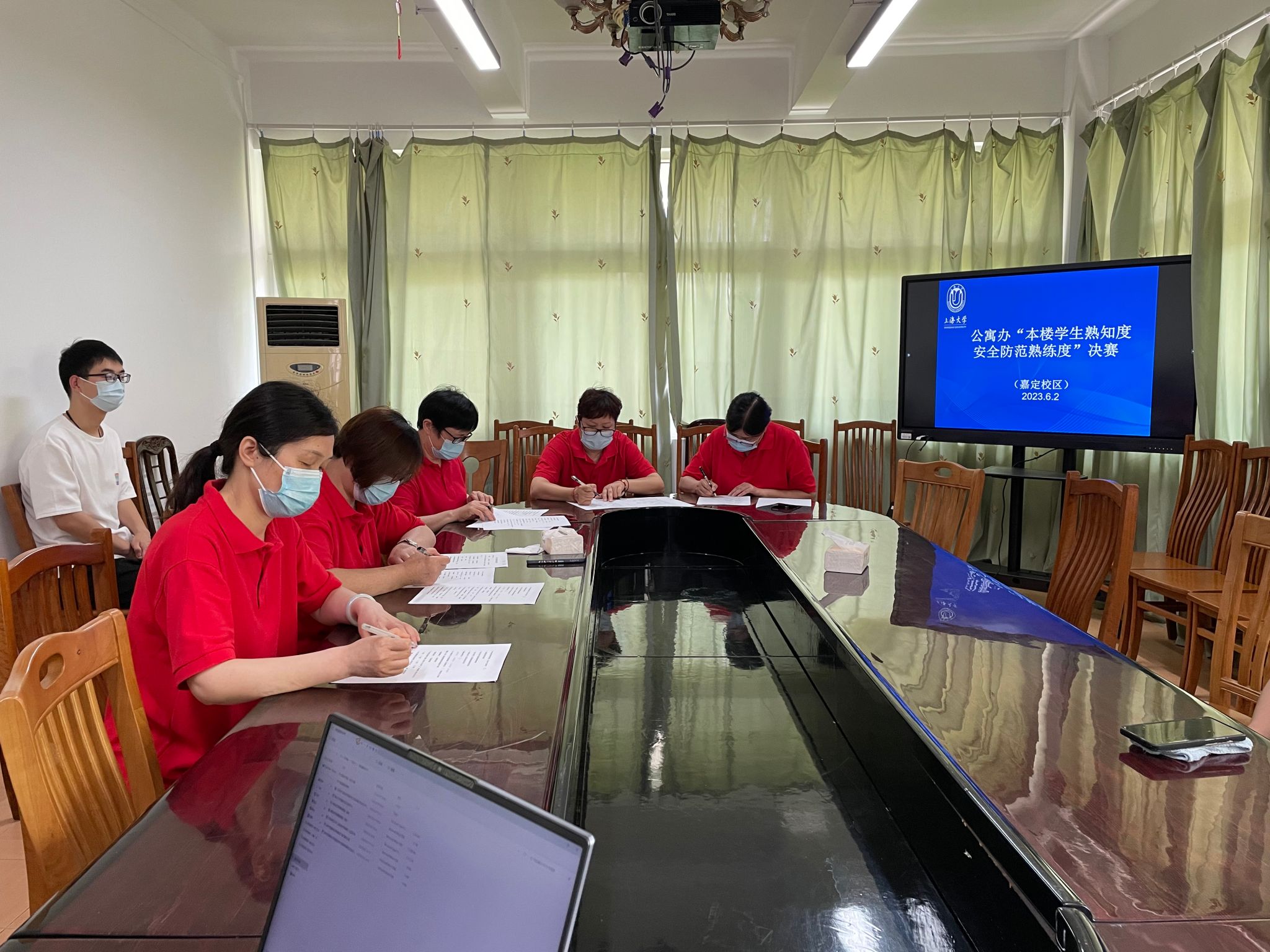嘉定校區安全防範熟練度決賽現場.jpg 嘉定校區安全防範熟練度決賽現場.jpg
